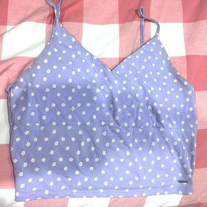 Holister top
